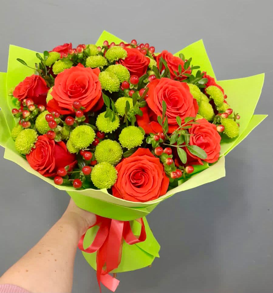 Букет цветов из: Хризантемы и Розы в Балково