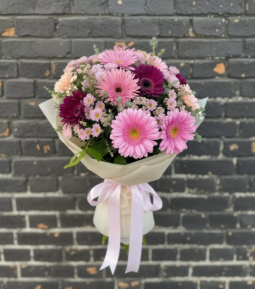 Букет цветов из: Герберы и Хризантемы в Балково