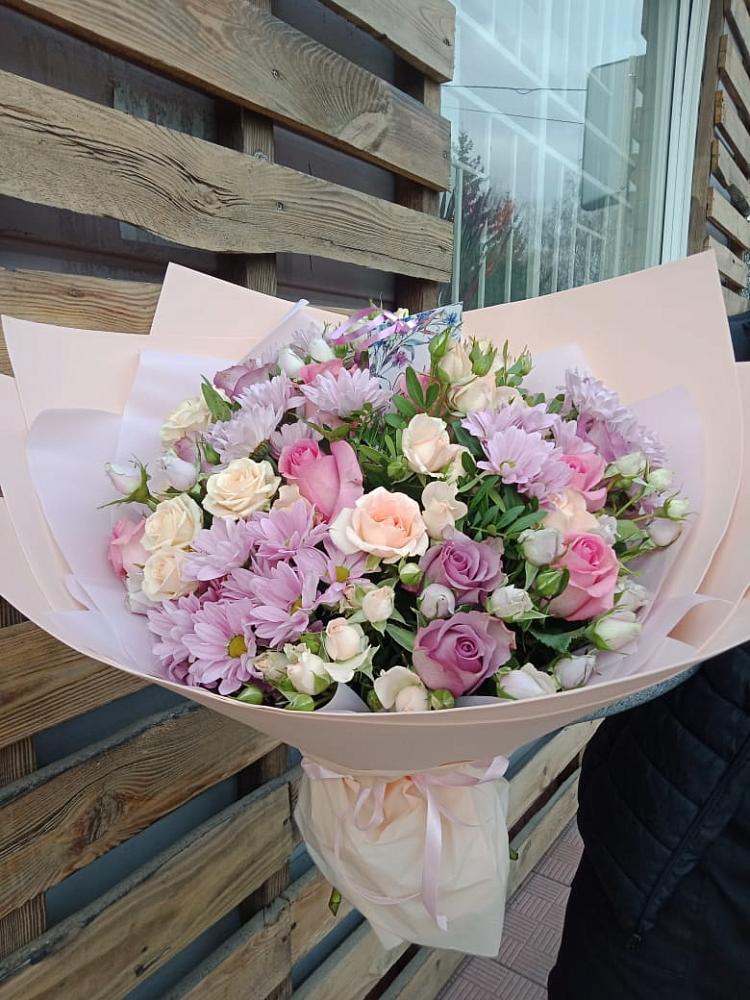 Букет цветов из: Розы и Хризантемы в Балково