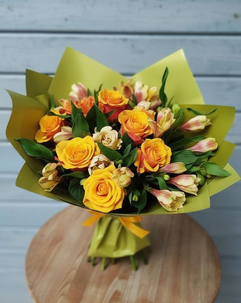 Букет цветов из: Альстромерии и Розы в Балково