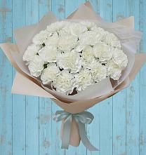 Букет цветов из:  Гвоздики в Балково