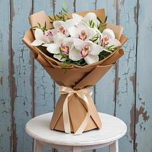Букет цветов из:  Орхидеи и Розы в Балково